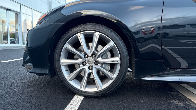 Lexus Rc 300h 2.5 Premier 2dr CVT Hybrid Coupe